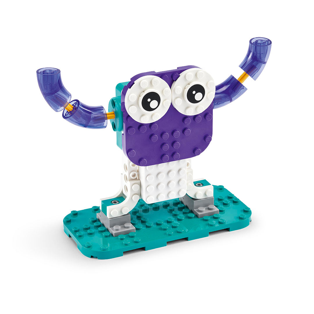 LEGO Education Computer Science and AI Kit 8 Plus Example 4