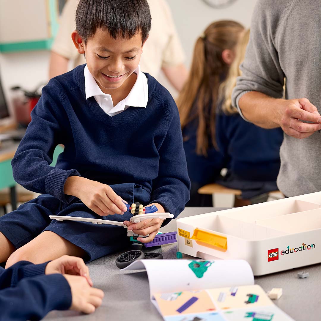 LEGO Education Computer Science and AI Kit 8 Plus in the Classroom 3