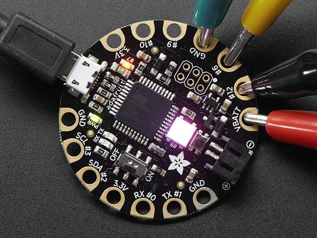 Adafruit FLORA V3 - Wearable Arduino Platform