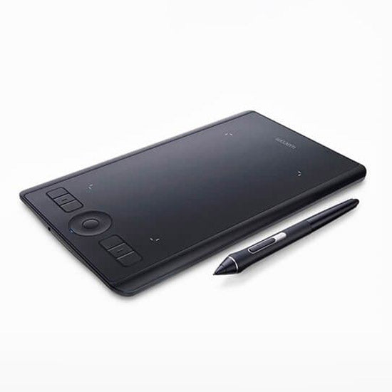 Wacom Intuos Pro Small Angled